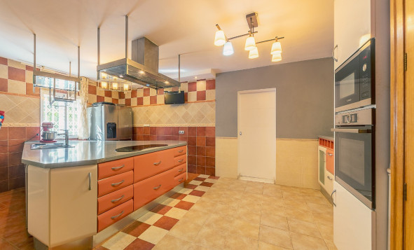 Resale - 3. Detached house - San Vicente del Raspeig - Costa Blanca North