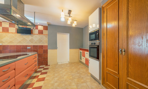 Resale - 3. Detached house - San Vicente del Raspeig - Costa Blanca North