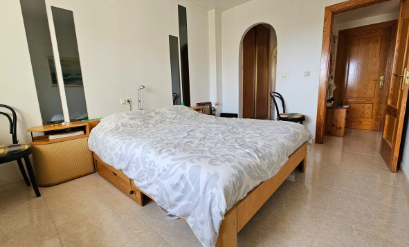 Herverkoop - 3. Vrijstaande villa - La Marina - Costa Blanca Zuid