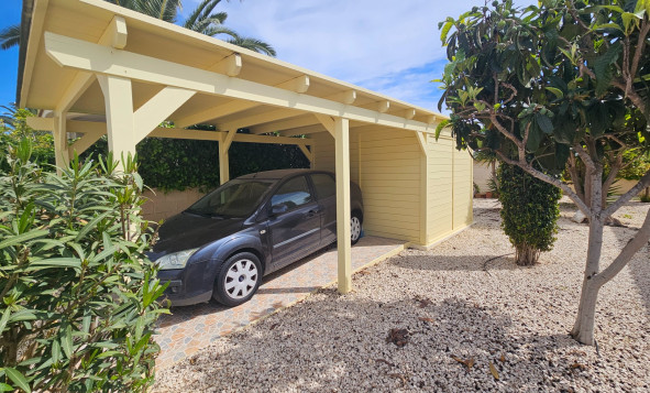 Herverkoop - 3. Vrijstaande villa - La Marina - Costa Blanca Zuid