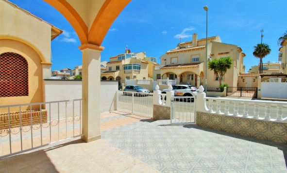 Reventa - 2. Chalet adosado - Playa Flamenca - Costa Blanca Sur