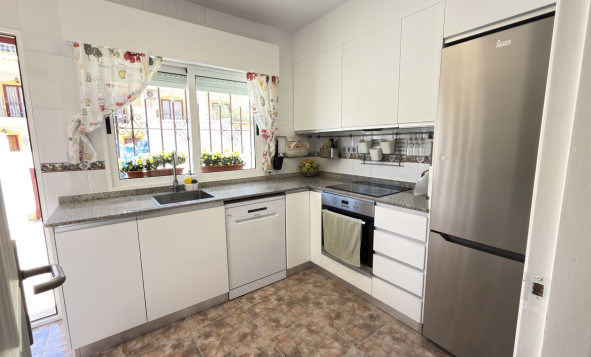 Herverkoop - 2. Town house / tussenwoning - La Zenia - Costa Blanca Zuid