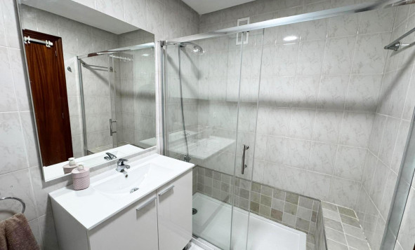 Reventa - 1. Apartamento / piso - San Miguel de Salinas - Costa Blanca Sur