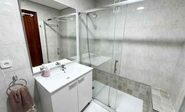 Reventa - 1. Apartamento / piso - San Miguel de Salinas - Costa Blanca Sur