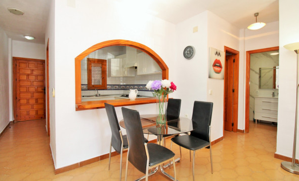 Herverkoop - 1. Appartement / flat - Villamartin - Costa Blanca Zuid