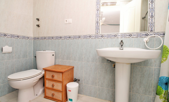 Herverkoop - 1. Appartement / flat - Villamartin - Costa Blanca Zuid