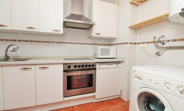 Herverkoop - 1. Appartement / flat - Villamartin - Costa Blanca Zuid