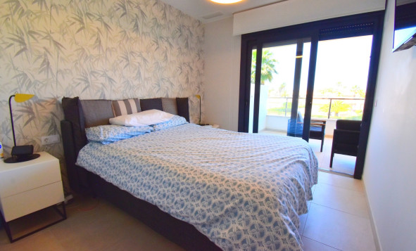 Reventa - 1. Apartamento / piso - Orihuela Costa - Costa Blanca Sur