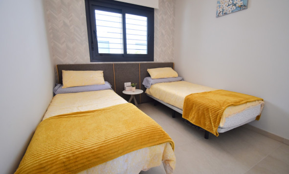 Reventa - 1. Apartamento / piso - Orihuela Costa - Costa Blanca Sur