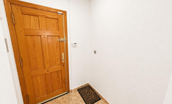 Herverkoop - 1. Appartement / flat - Torrevieja - Costa Blanca Zuid