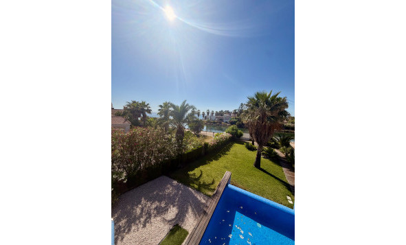 Reventa - 3. Casa indepiende - La Manga del Mar Menor - Costa Calida
