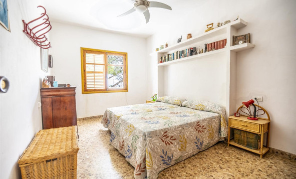 Reventa - 3. Casa indepiende - Isla Plana
