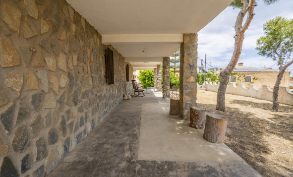 Reventa - 3. Casa indepiende - Isla Plana