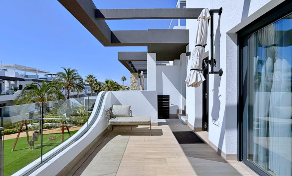 Reventa - 1. Apartamento / piso - Orihuela Costa - Costa Blanca Sur