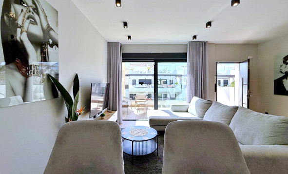 Reventa - 1. Apartamento / piso - Orihuela Costa - Costa Blanca Sur