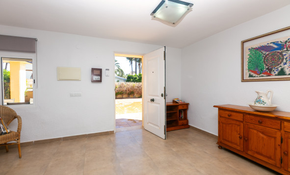 Reventa - 3. Casa indepiende - La Zenia - Costa Blanca Sur