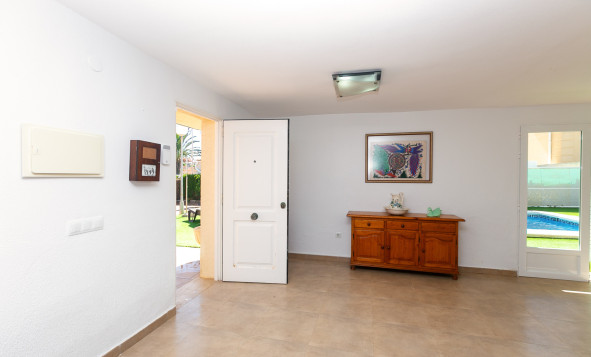 Reventa - 3. Casa indepiende - La Zenia - Costa Blanca Sur