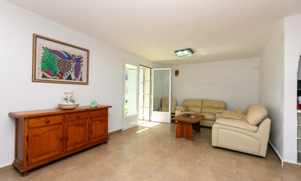 Reventa - 3. Casa indepiende - La Zenia - Costa Blanca Sur