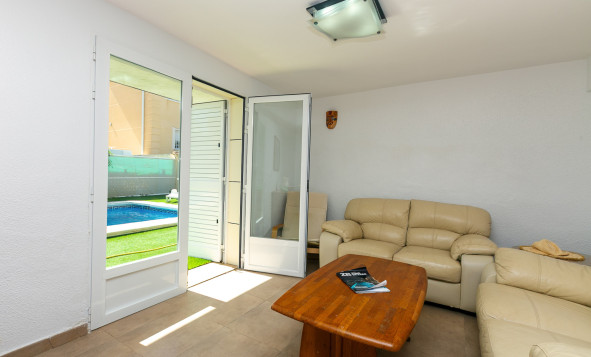 Reventa - 3. Casa indepiende - La Zenia - Costa Blanca Sur