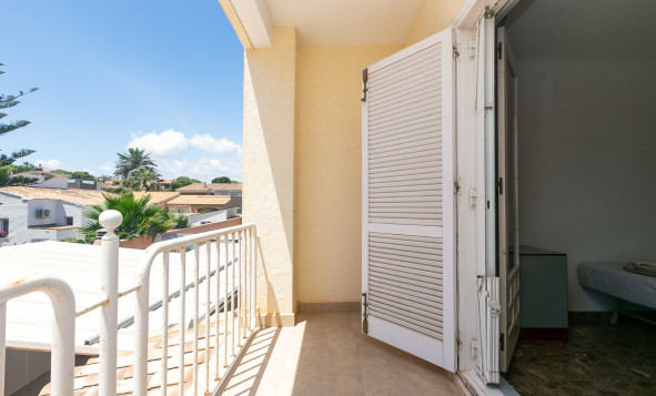 Reventa - 3. Casa indepiende - La Zenia - Costa Blanca Sur