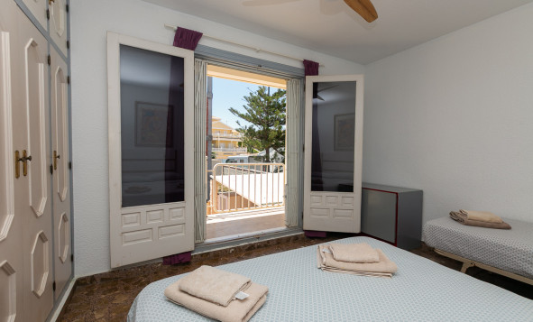 Reventa - 3. Casa indepiende - La Zenia - Costa Blanca Sur