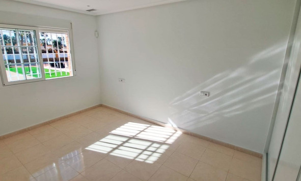 Resale - 7. Finca / Country property - Catral - Costa Blanca South