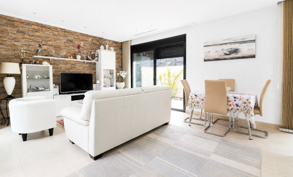 Reventa - 3. Casa indepiende - Benijófar - Costa Blanca Sur