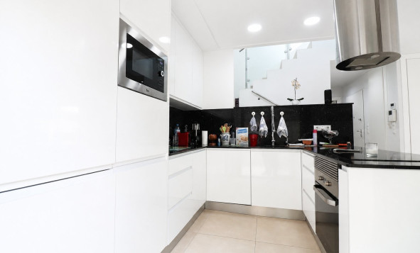 Reventa - 3. Casa indepiende - Benijófar - Costa Blanca Sur