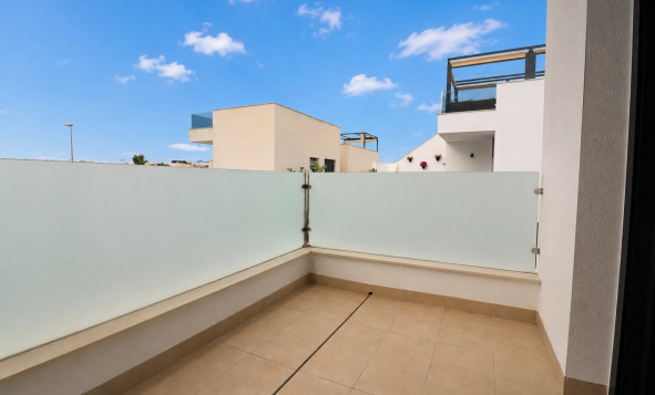 Reventa - 3. Casa indepiende - Benijófar - Costa Blanca Sur