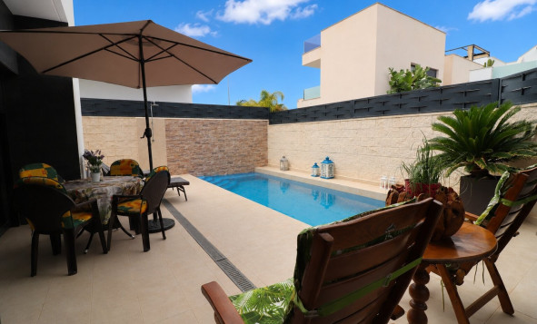 Reventa - 3. Casa indepiende - Benijófar - Costa Blanca Sur
