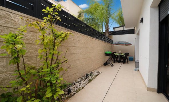 Reventa - 3. Casa indepiende - Benijófar - Costa Blanca Sur
