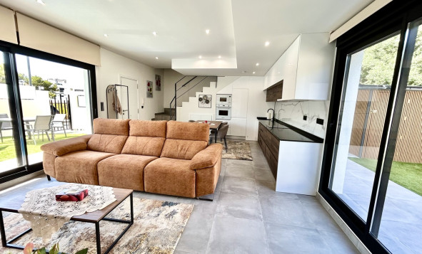 Reventa - 3. Casa indepiende - Villamartin - Costa Blanca Sur