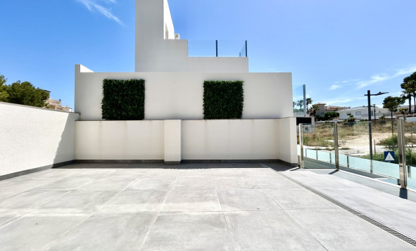 Reventa - 3. Casa indepiende - Villamartin - Costa Blanca Sur