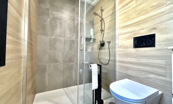 Reventa - 3. Casa indepiende - Villamartin - Costa Blanca Sur