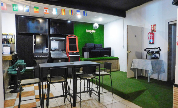 Reventa - Propiedades comerciales - San Miguel de Salinas - Costa Blanca Sur