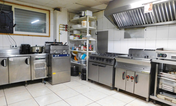 Reventa - Propiedades comerciales - San Miguel de Salinas - Costa Blanca Sur