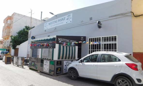 Reventa - Propiedades comerciales - San Miguel de Salinas - Costa Blanca Sur