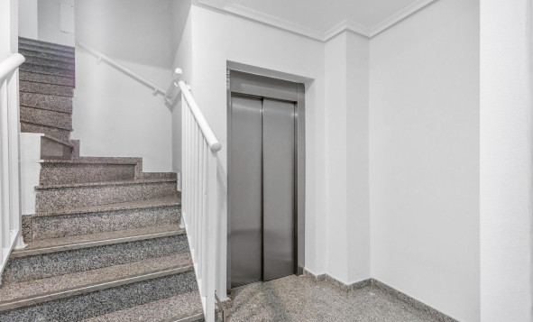 Reventa - 1. Apartamento / piso - Torrevieja - Costa Blanca Sur
