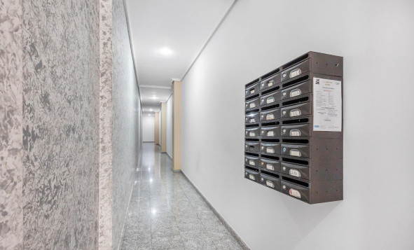 Reventa - 1. Apartamento / piso - Torrevieja - Costa Blanca Sur