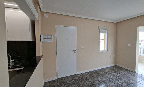 Reventa - 1. Apartamento / piso - Orihuela Costa - Costa Blanca Sur
