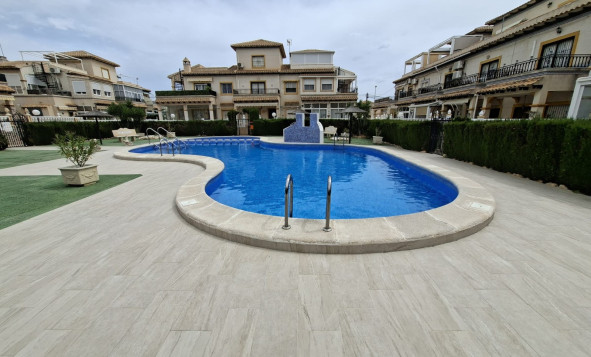 Reventa - 1. Apartamento / piso - Orihuela Costa - Costa Blanca Sur
