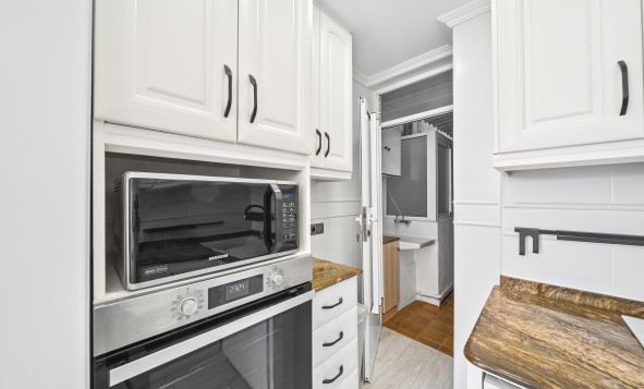 Resale - 1. Apartment / flat - Torrevieja - Costa Blanca South