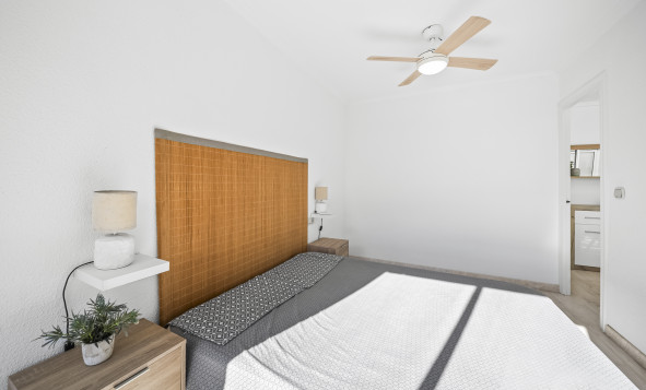 Resale - 1. Apartment / flat - Torrevieja - Costa Blanca South