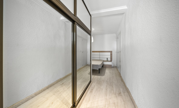 Resale - 1. Apartment / flat - Torrevieja - Costa Blanca South