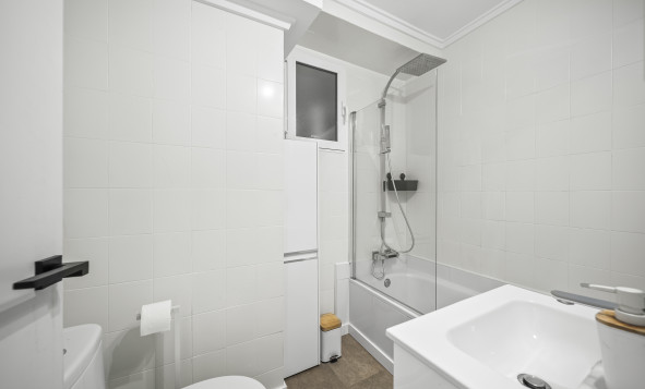 Resale - 1. Apartment / flat - Torrevieja - Costa Blanca South