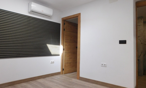 Reventa - 2. Chalet adosado - San Miguel de Salinas - Costa Blanca Sur