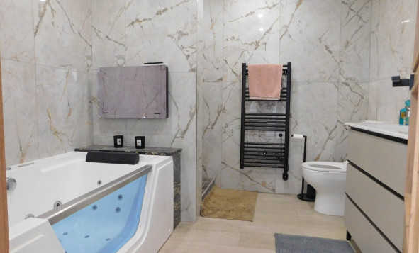 Reventa - 2. Chalet adosado - San Miguel de Salinas - Costa Blanca Sur