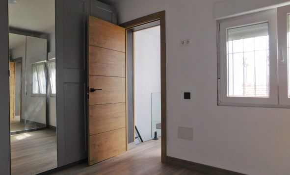 Reventa - 2. Chalet adosado - San Miguel de Salinas - Costa Blanca Sur