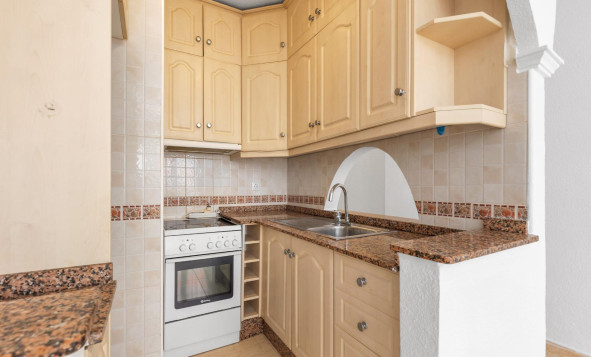 Reventa - 1. Apartamento / piso - Torrevieja - Puerto Deportivo