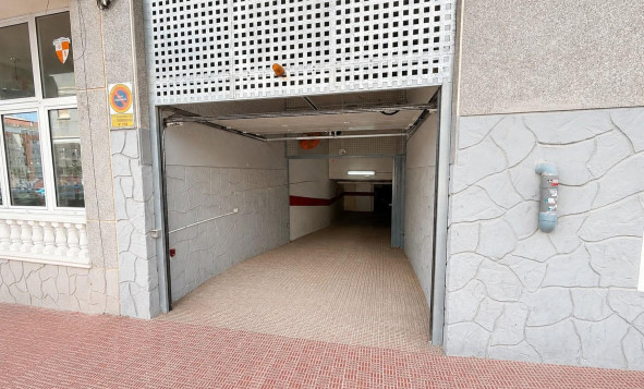 Resale - 1. Apartment / flat - Torrevieja - Costa Blanca South